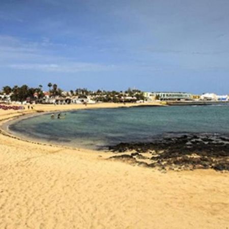 Апартаменты Apartamento Recien Reformado En Centro A Tres Minutos De La Playa Коральео Экстерьер фото