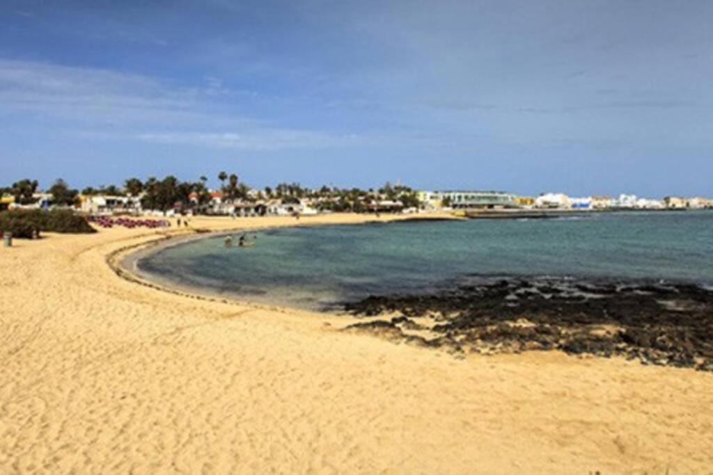 Апартаменты Apartamento Recien Reformado En Centro A Tres Minutos De La Playa Коральео Экстерьер фото